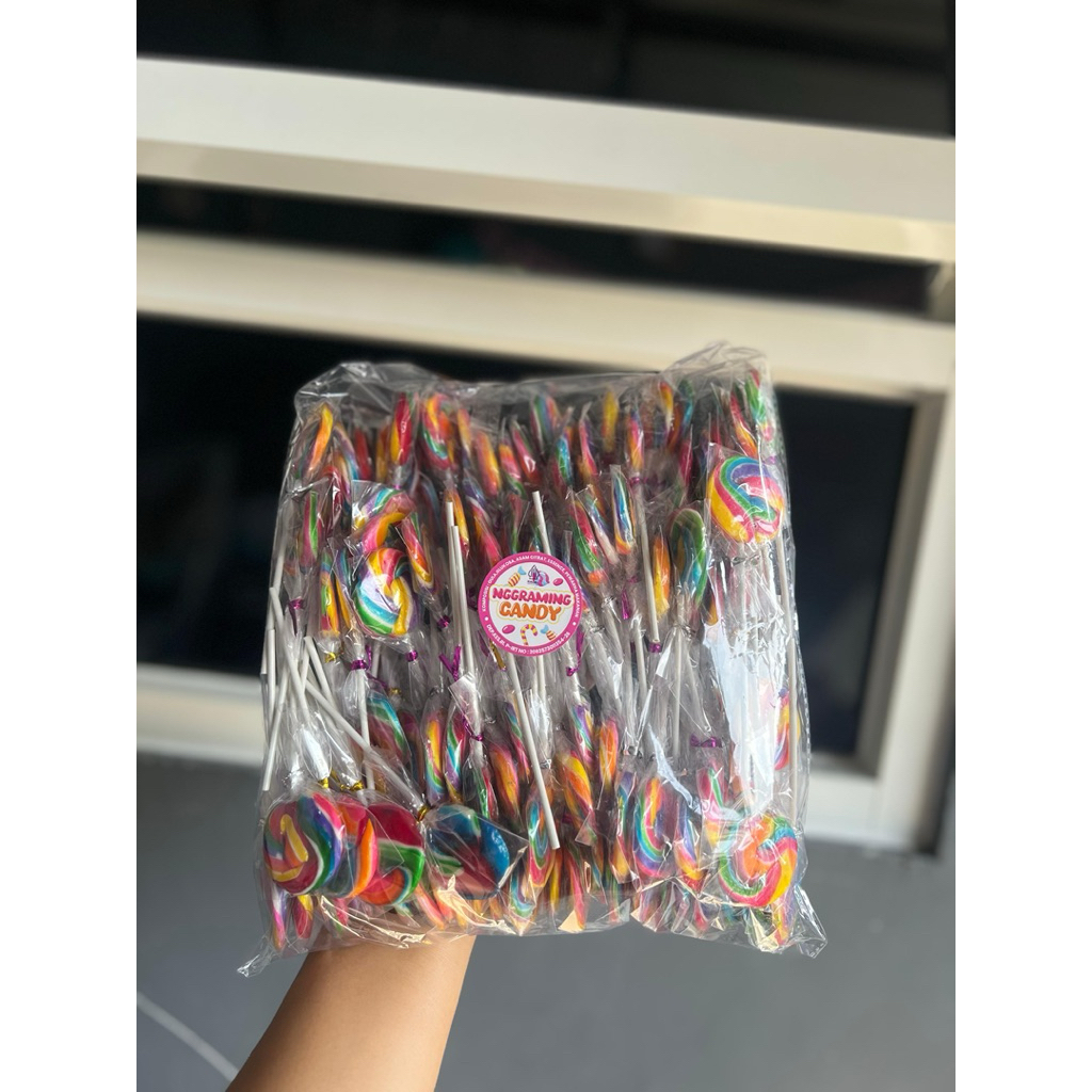 

Permen Lolipop Bulat isi 100 Grosir bisa dijual kembali