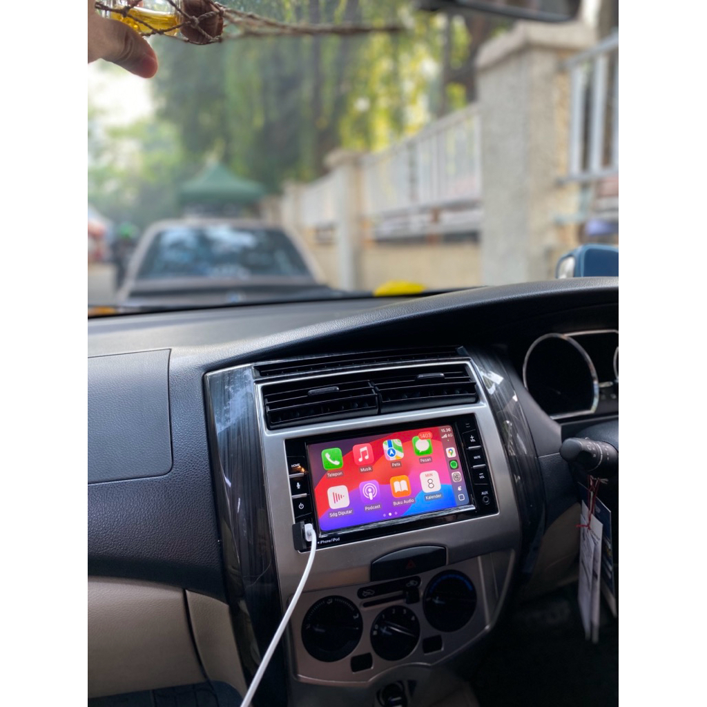 head unit nissan livina apple carplay dan android auto ( brand clarion ori livina 2020)