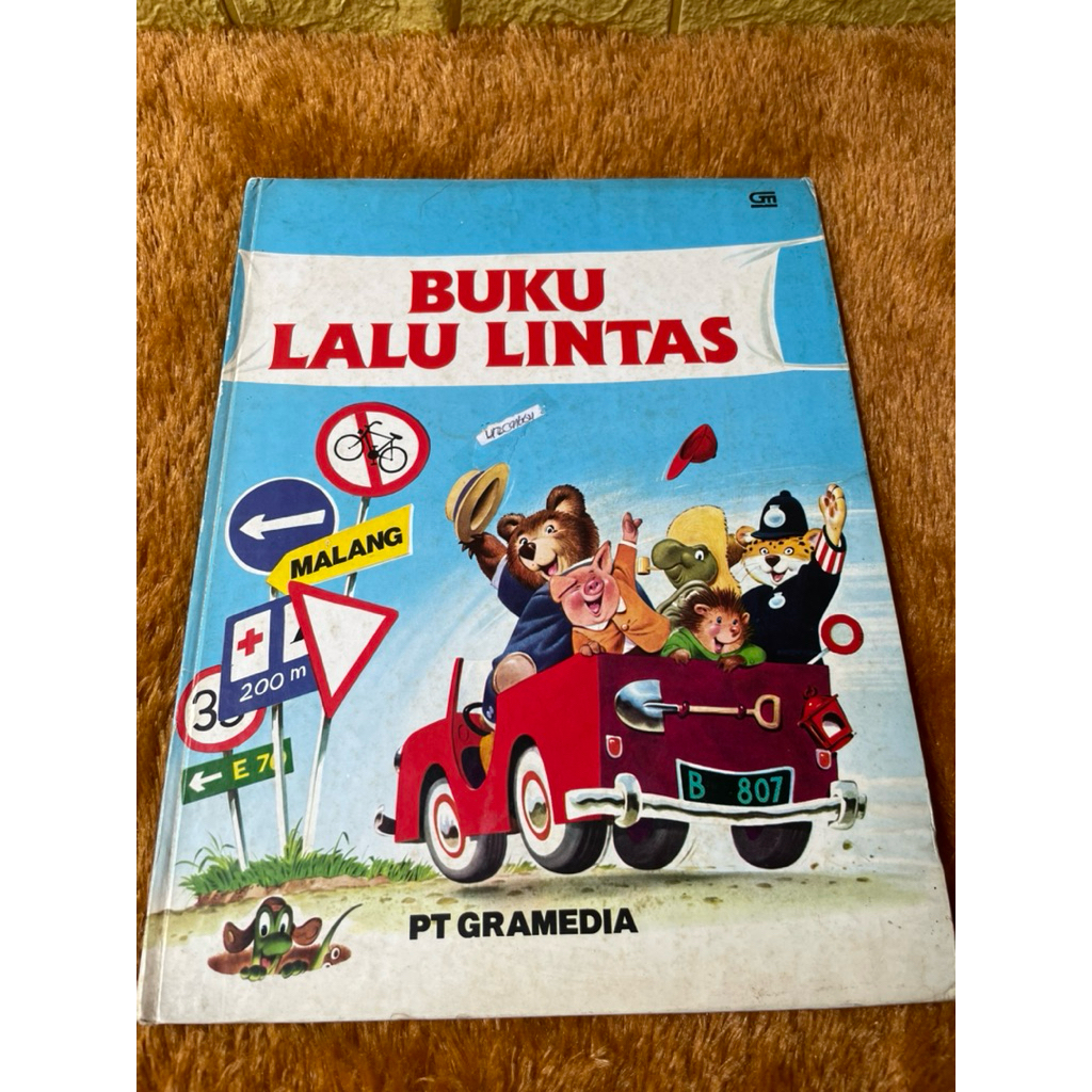 Buku preloved Lalu Lintas