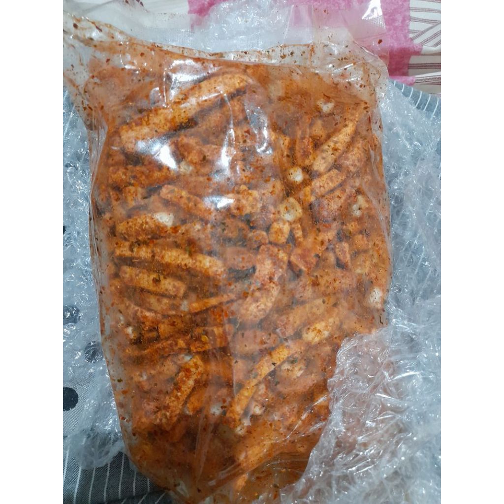 

Basreng pedas daun jeruk