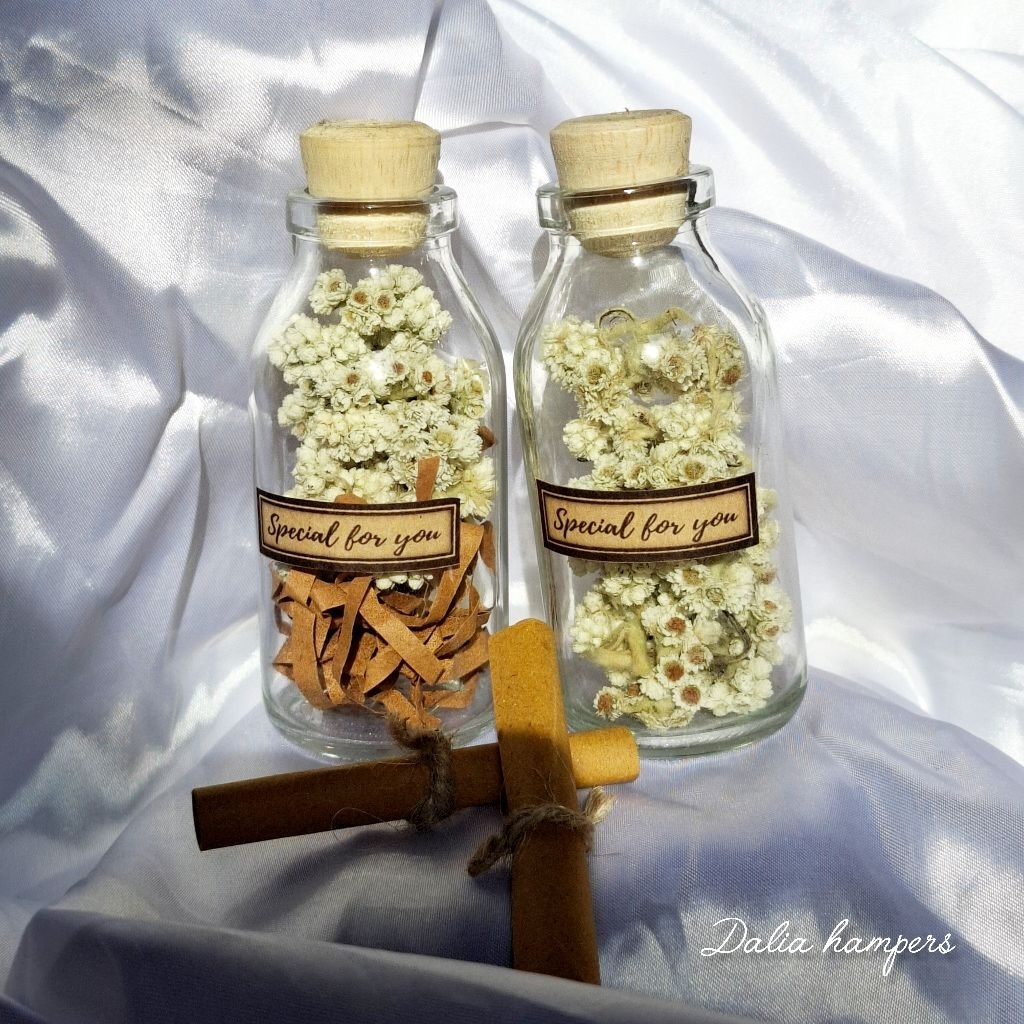 Botol wish edelwish / bunga edelwish / botol kaca wish jar/ souvernier/ kado unik