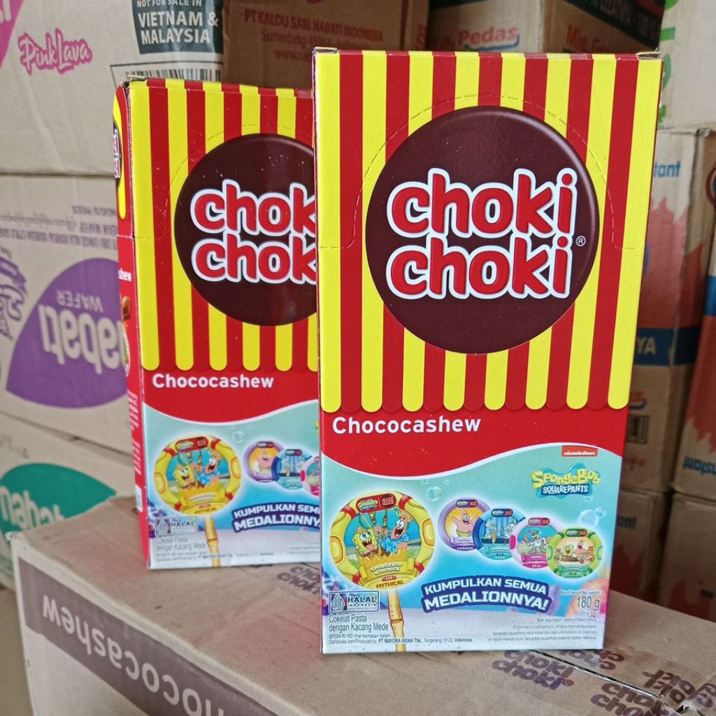 

coklat pasta dengan kacang mede choki choki chococashew