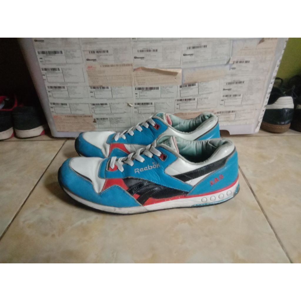 REEBOK size 44,5