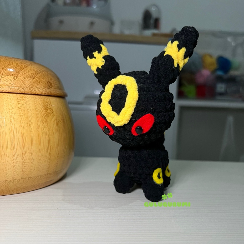 Pokemon Umbreon Boneka Rajut Amigurumi