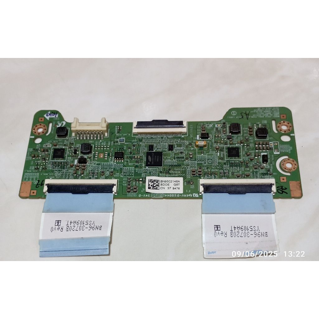 TIKON TICON TV SAMSUNG UA32J5100