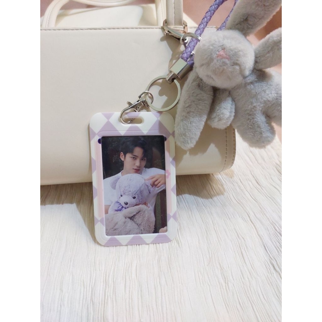 

NŌTA - ID Card Holder Motif Tempat Untuk Photocard