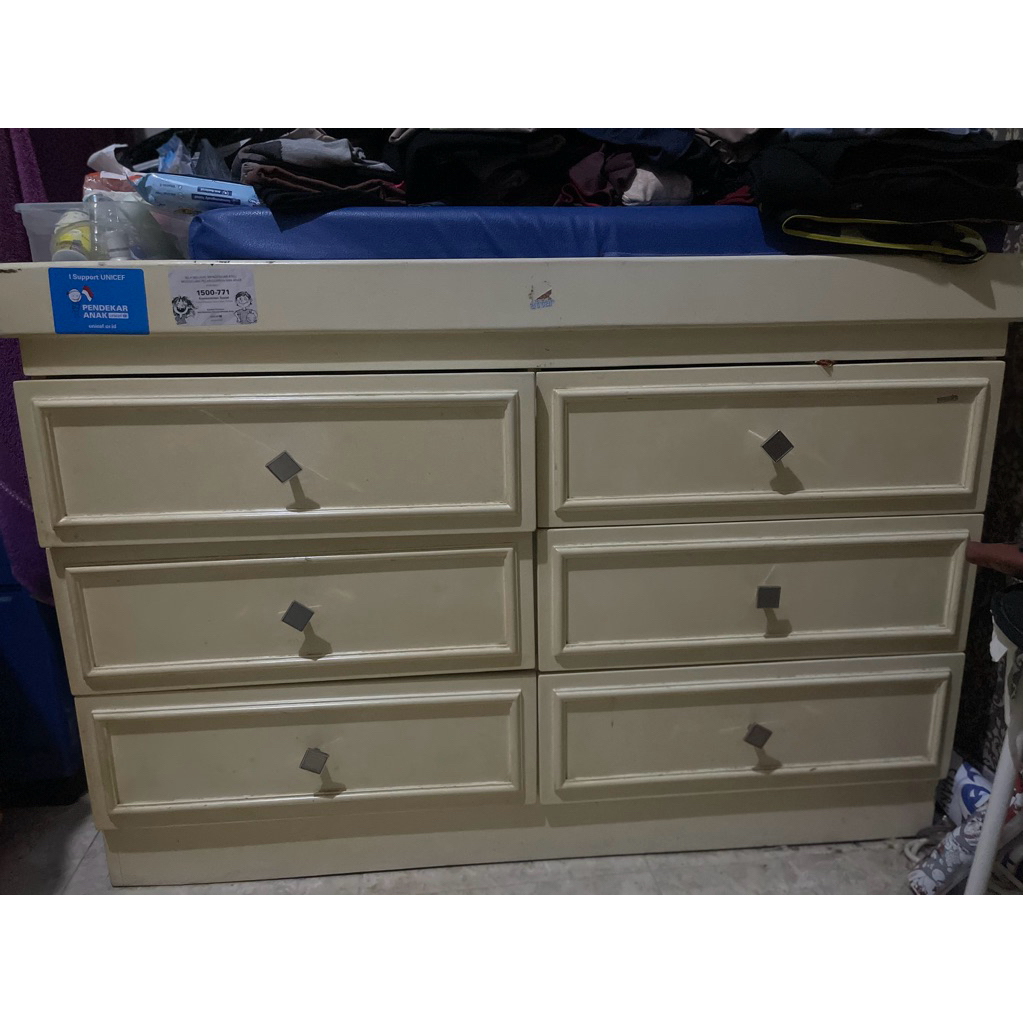 lemari bayi baby tafel preloved