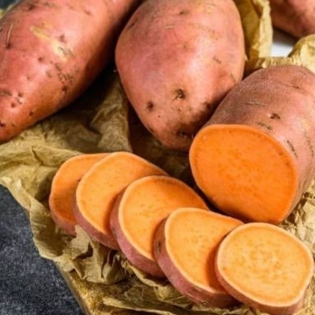 

UBI ORANGE MENTAH 1kg