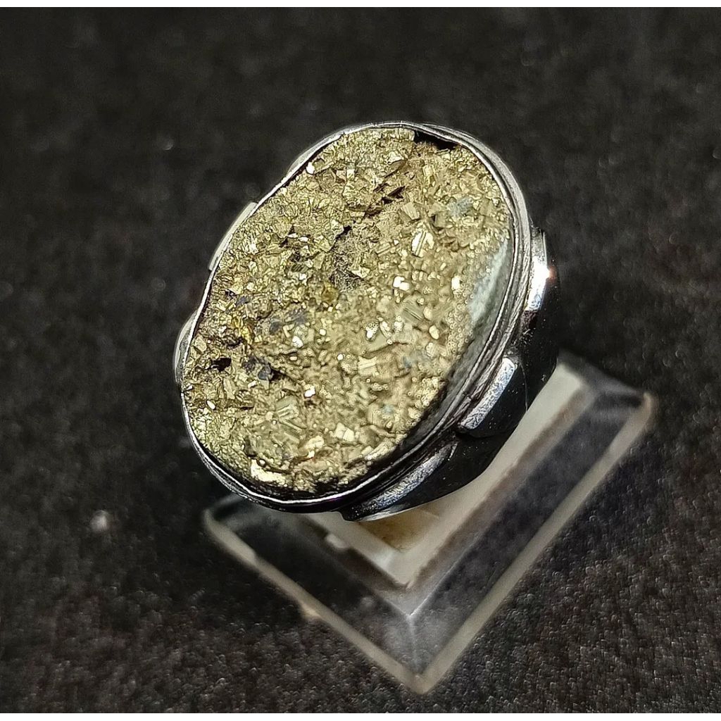 BATU AKIK PIRIT/BADAR EMAS ANTIK (ASLI ALAM)