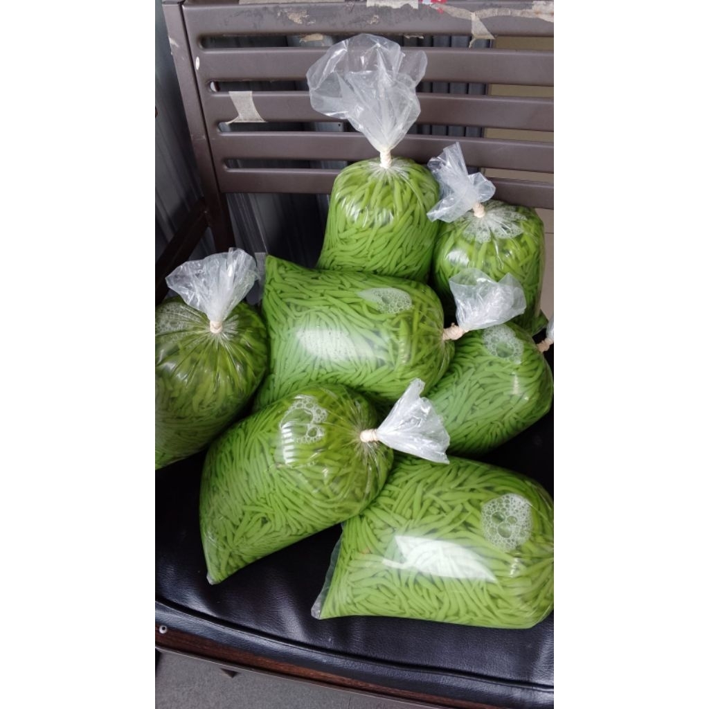 

CENDOL TEPUNG BERAS DAUN SUJI & PANDAN perkg