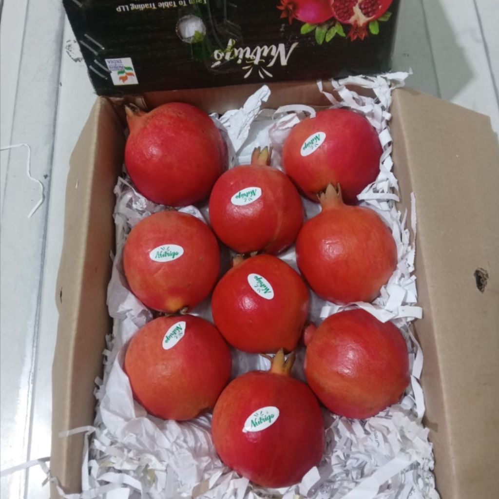 

BUAH DELIMA MERAH / POMEGRANATE IMPORT 1 DUS FRESH