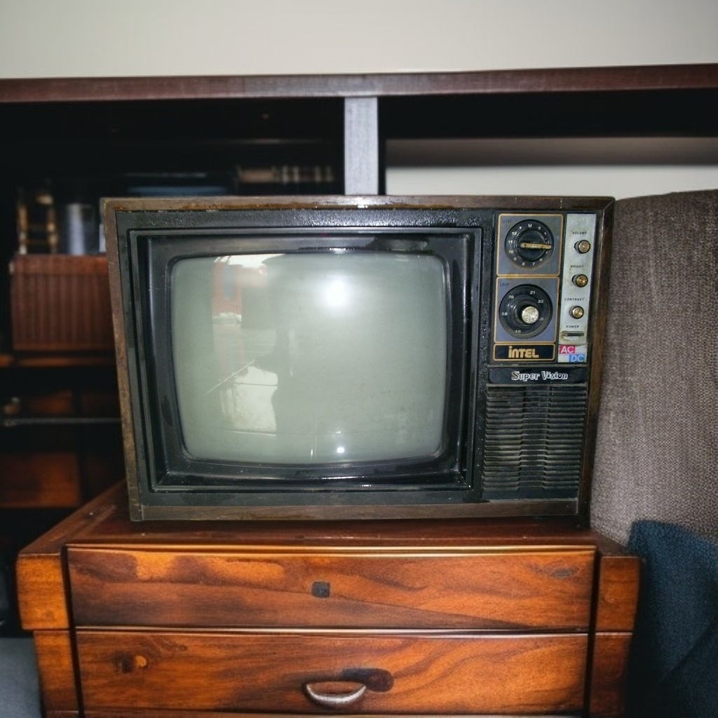 Tv Jadul merk Intel Hitam Putih 14 inch Antik Jadul Vintage