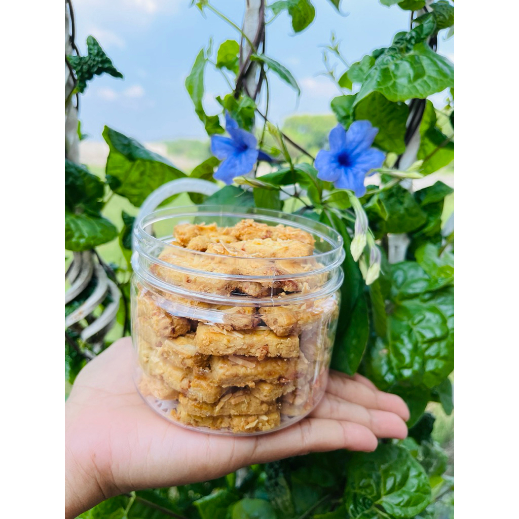 

Kue Kastangel Keju Edam Toples tabung 600ml Premium