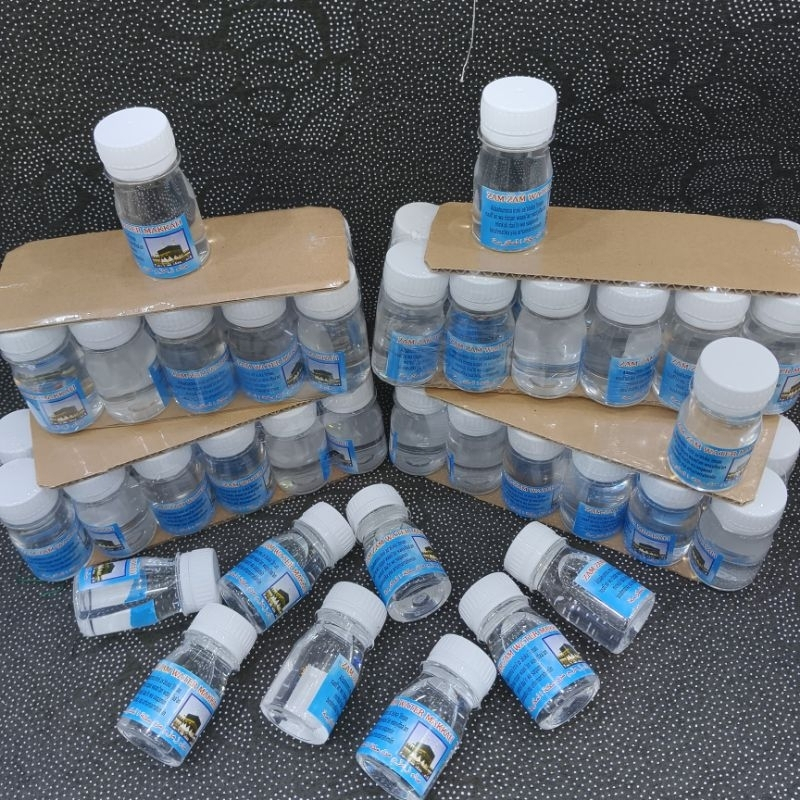 

Air Zam Zam 50ml / Zam - Zam Water kemasan 50ml isi (12pcs) Original 100% Oleh Oleh Haji dan Umroh
