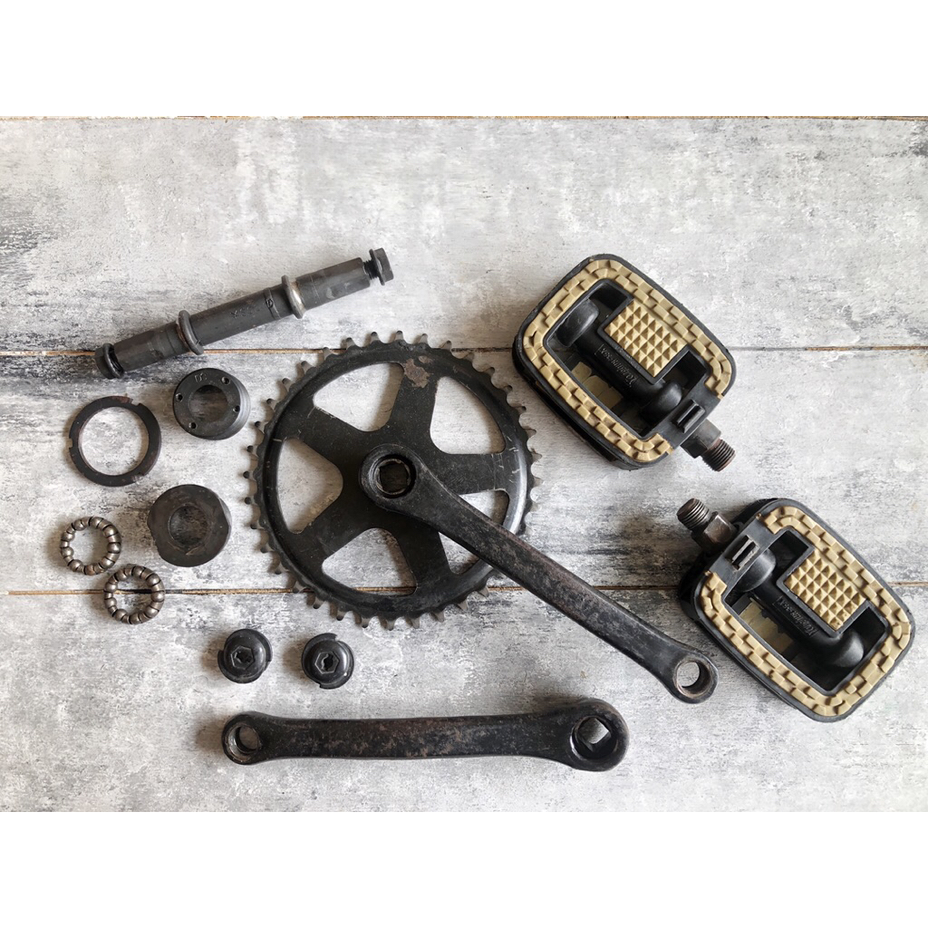 Crank BB Pedal Copotan Sepeda phoenix 26 inch Crank sepeda bekas second phoenix 26 inch pedal sepeda