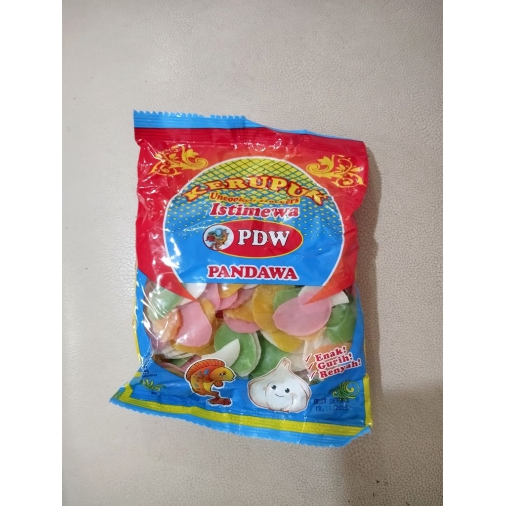 

Krupuk bawang warna-warni Pandawa 250gr