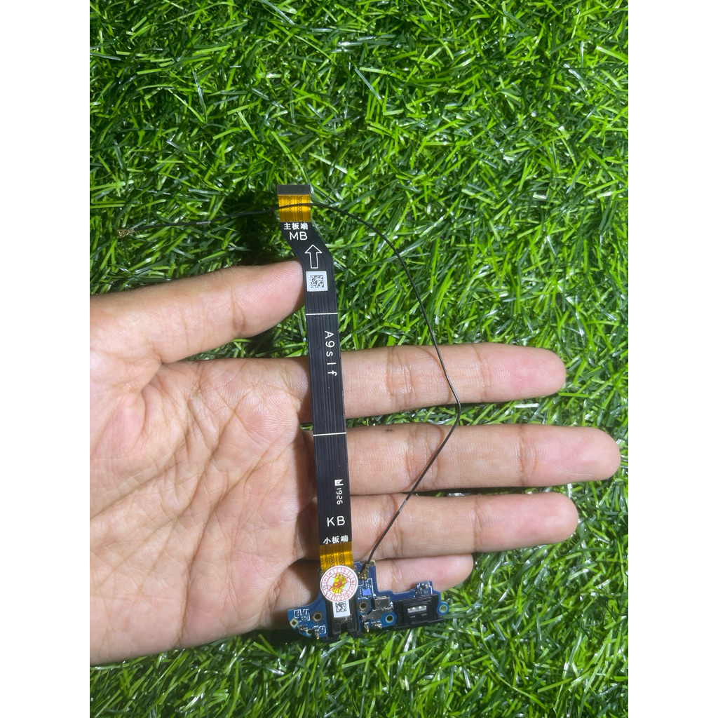 FLEXIBLE CHARGER REALME 3 ORIGINAL ASLI COPOTAN