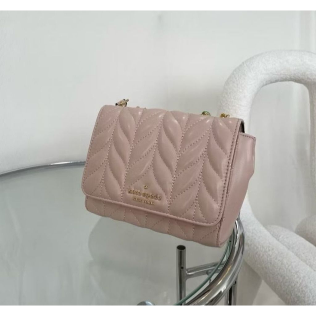 Tas K*S nude