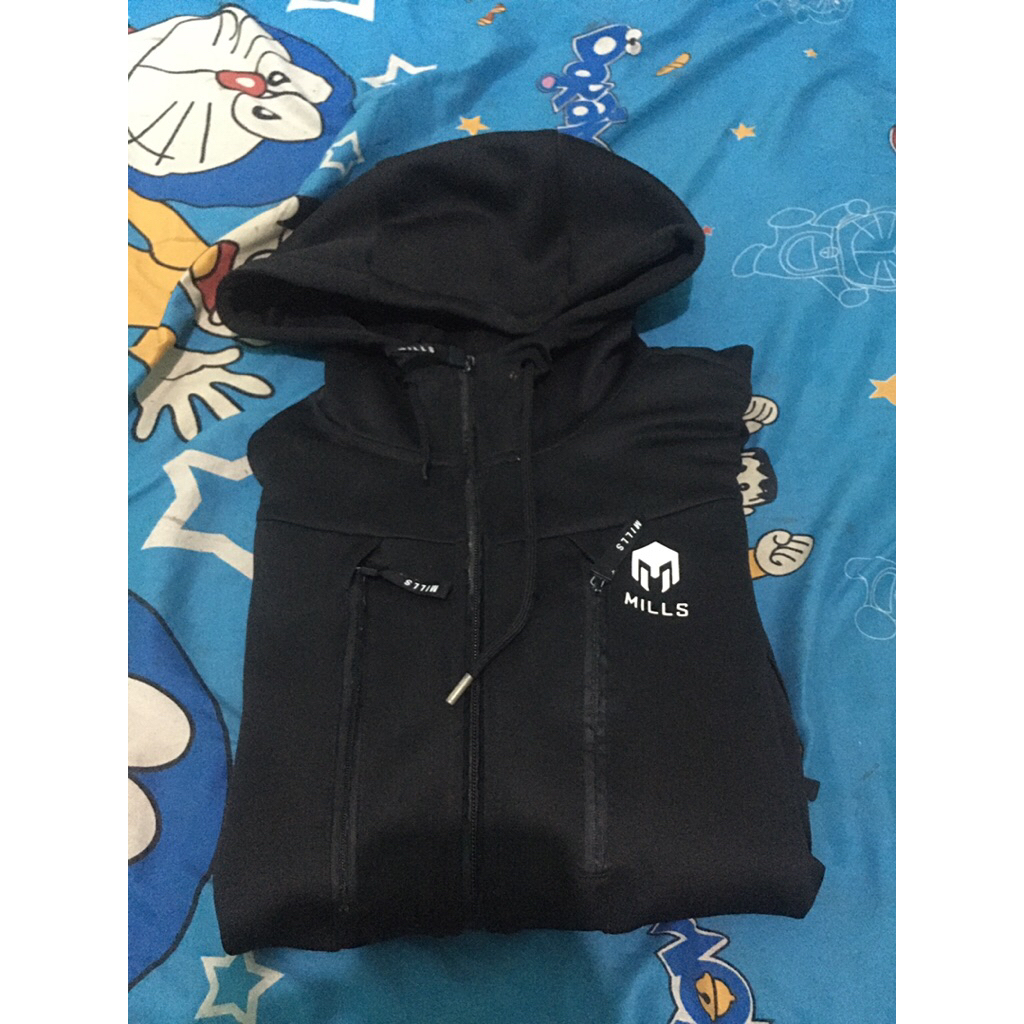 mills jacket timnas indonesia