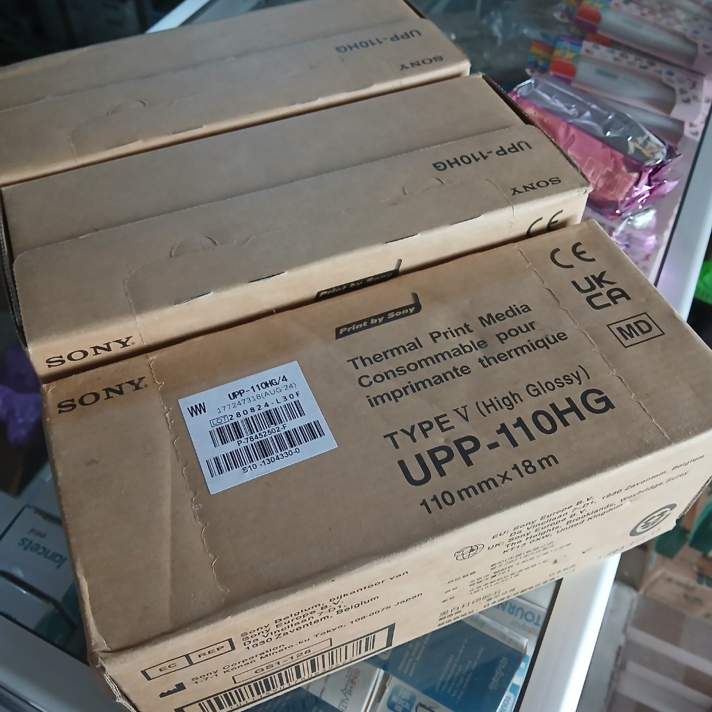 

Kertas USG Sony Paper UPP 110HG V High Glossy (karton)