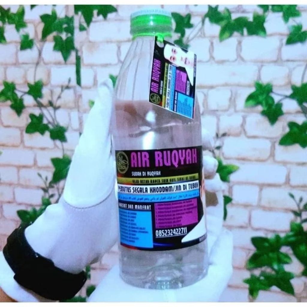 

Air Zamzam Ruqyah 600ml Khusus Pemutus Segala Jenis J I N