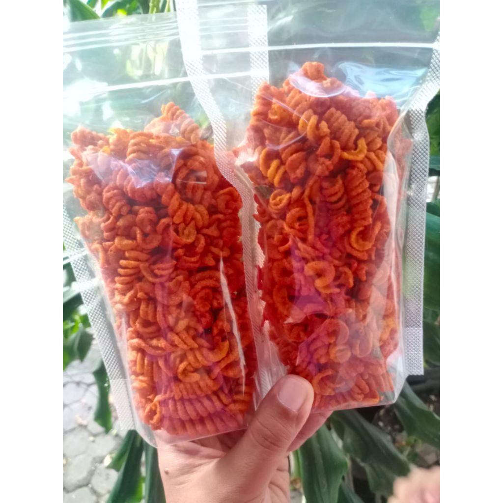 

Makaroni Spiral Pedas Daun Jeruk Murah Kemasan Ekonomis