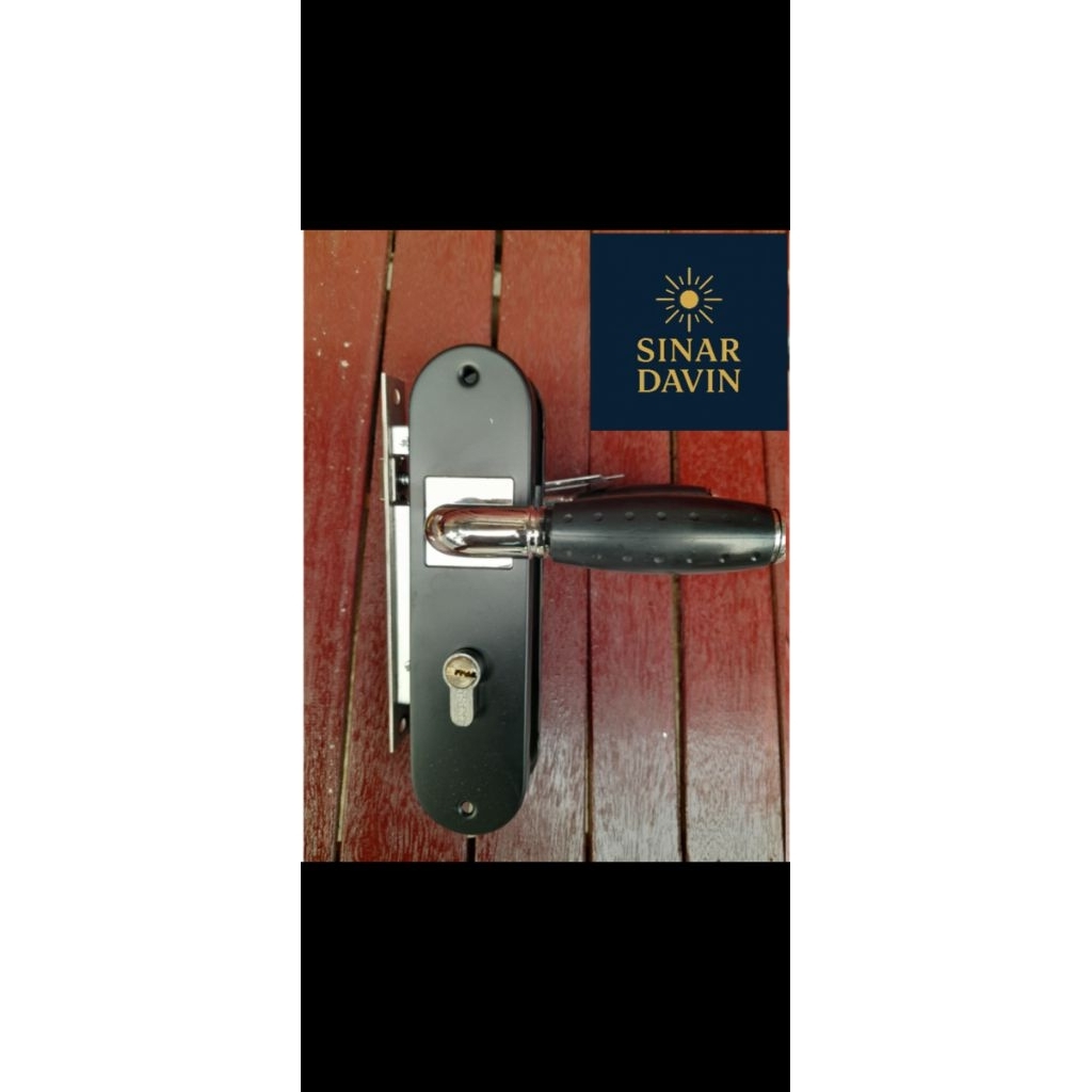 kunci pintu Rumah set / Handle pintu set