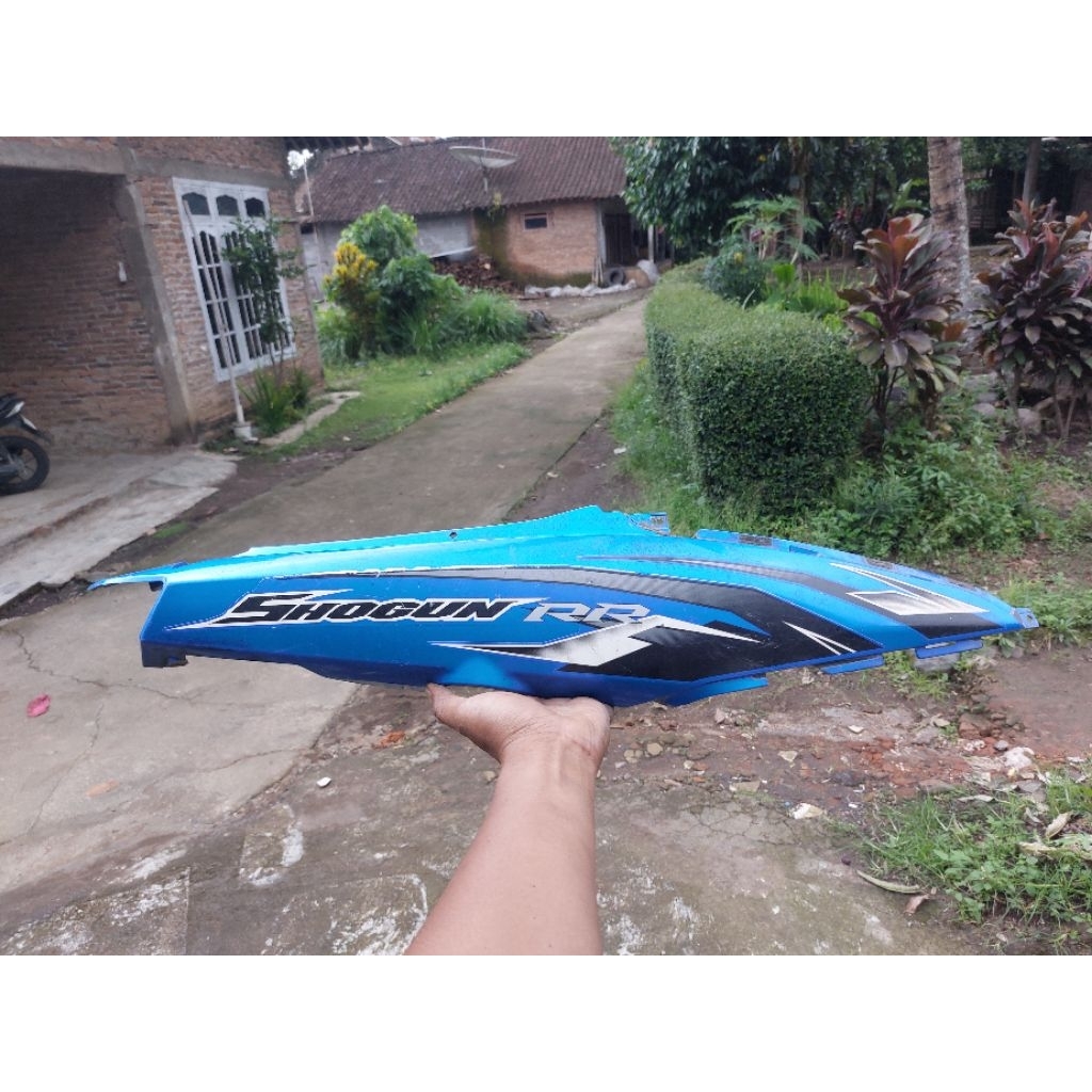 Body Belakang Suzuki Shogun New SP FL RR Robot Sebelah Kanan Original