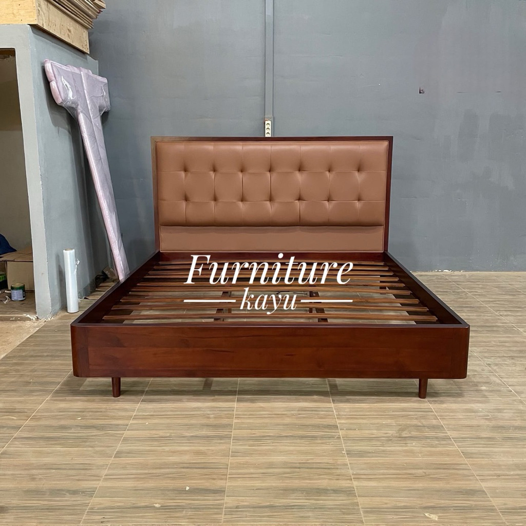tempat tidur minimalis kayu jati kombinasi sandaran busa, dipan minimalis kayu jati