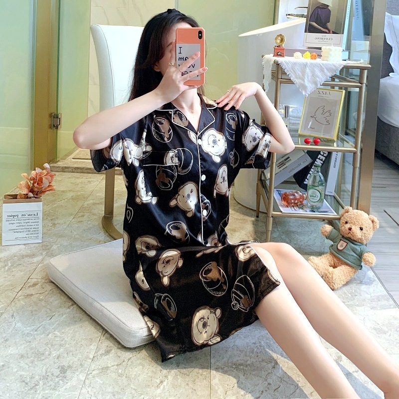 Daster Satin Elegan Baju Tidur Wanita Modis Kancing Depan Nyaman Lengan Pendek Import Premium