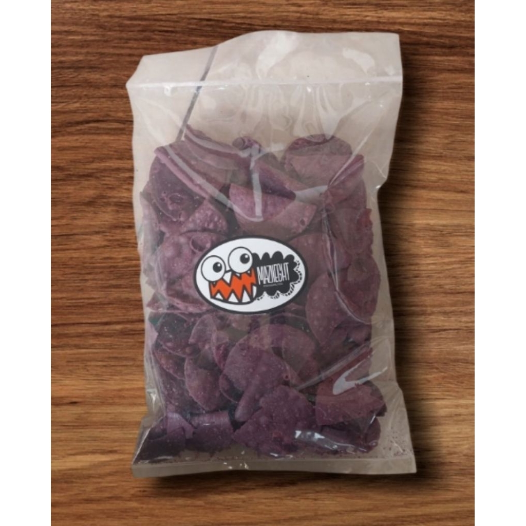 

Kripik Ubi ungu dengan bumbu rempah yang khas