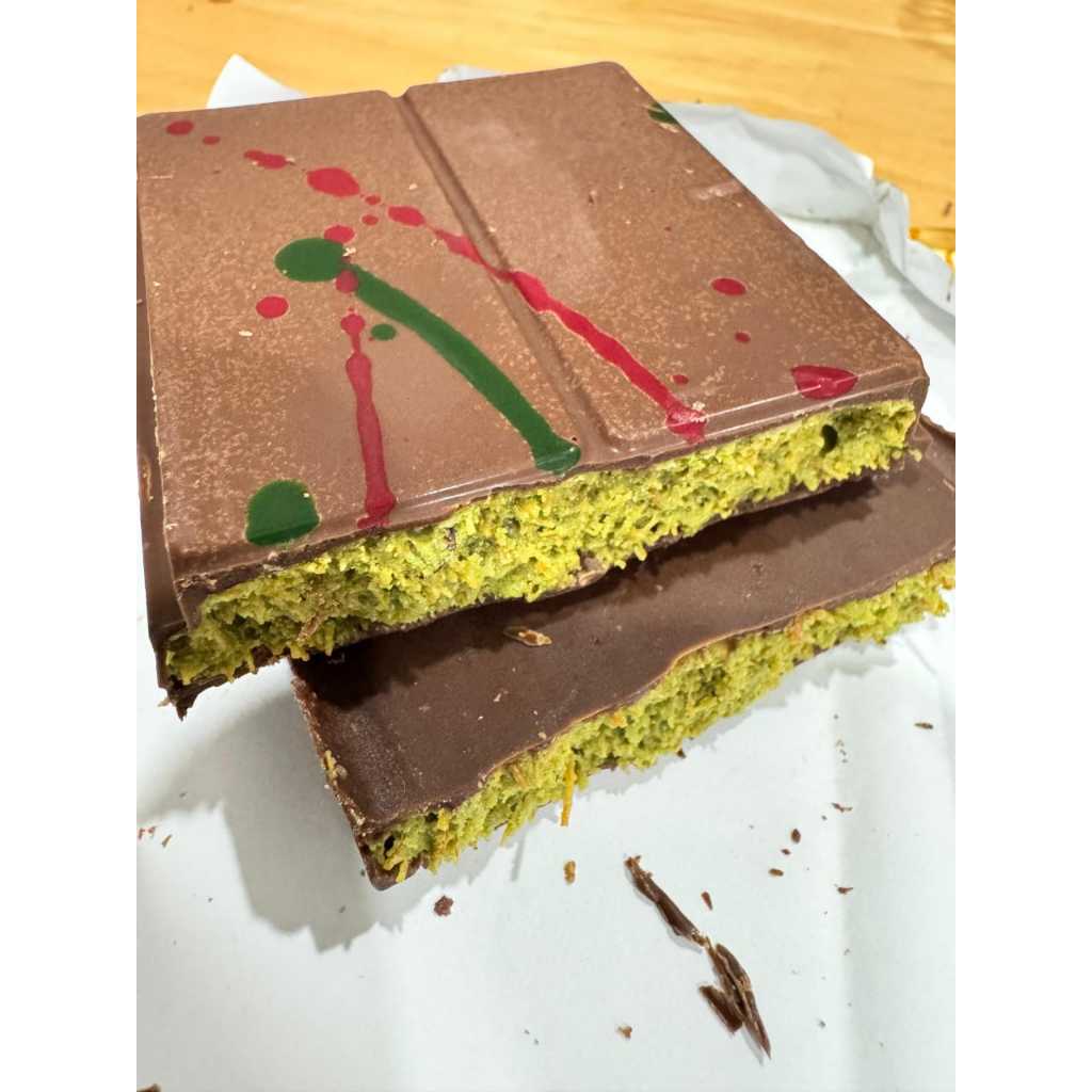 

Viral ~ Coklat Kunafa Finger Pistachio Asli Malaysia / Coklat Dubai / chocholate / Kunafa Pistachio