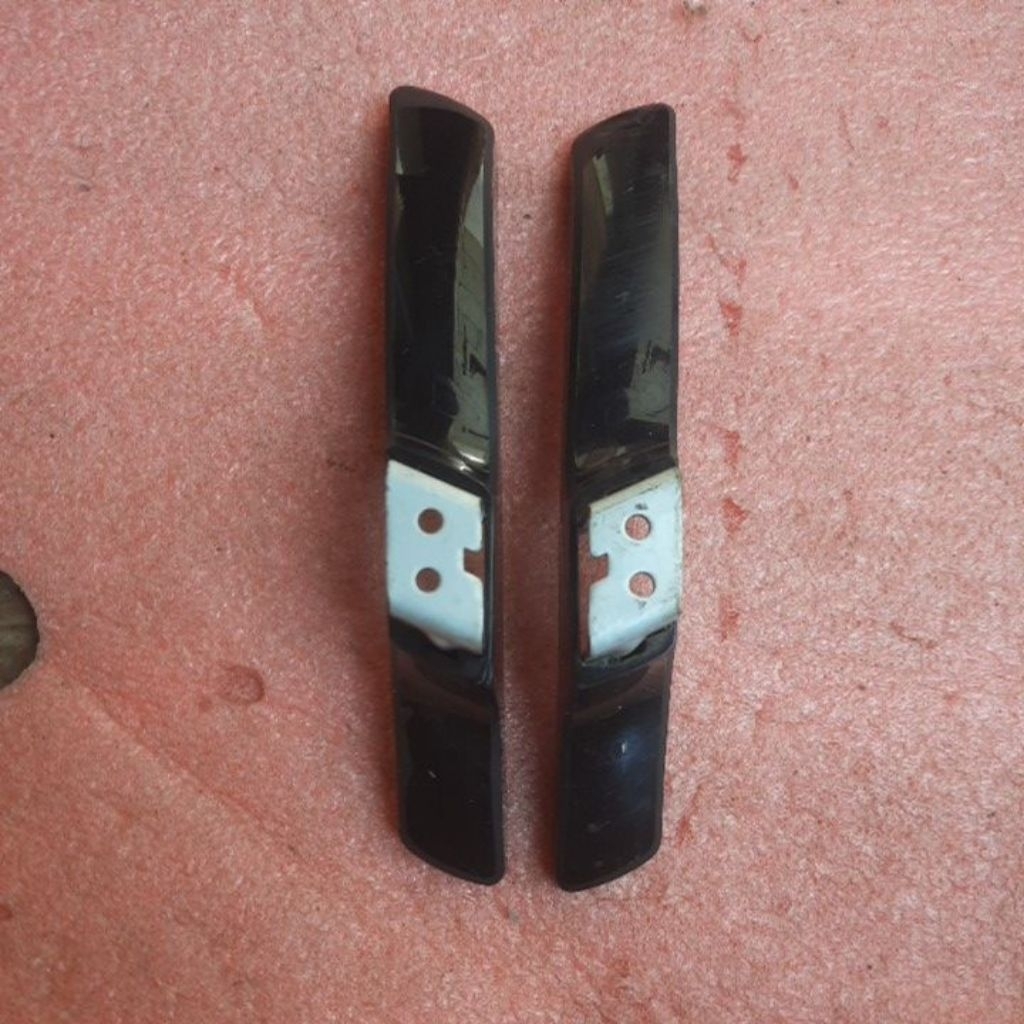 Stand yv kaki yv led sharp 32LE180i 32LE185i 33BA11 32SA4001