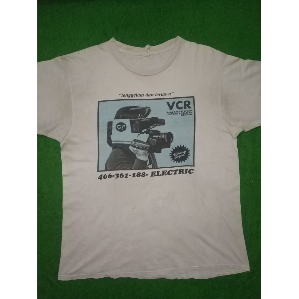 Kaos t-shirt band goodnight electric second