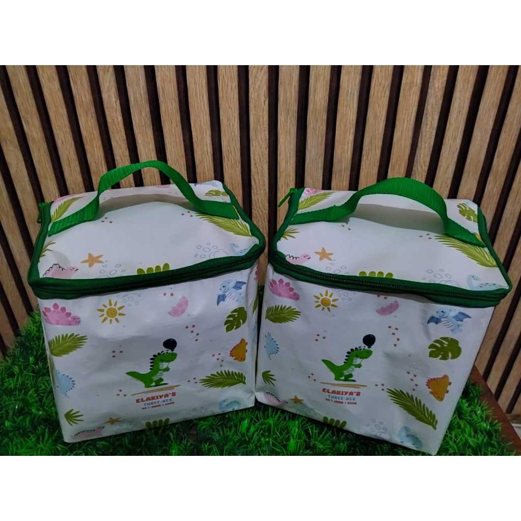 

TAS ULANG TAHUN KUBUS TEMA DINO