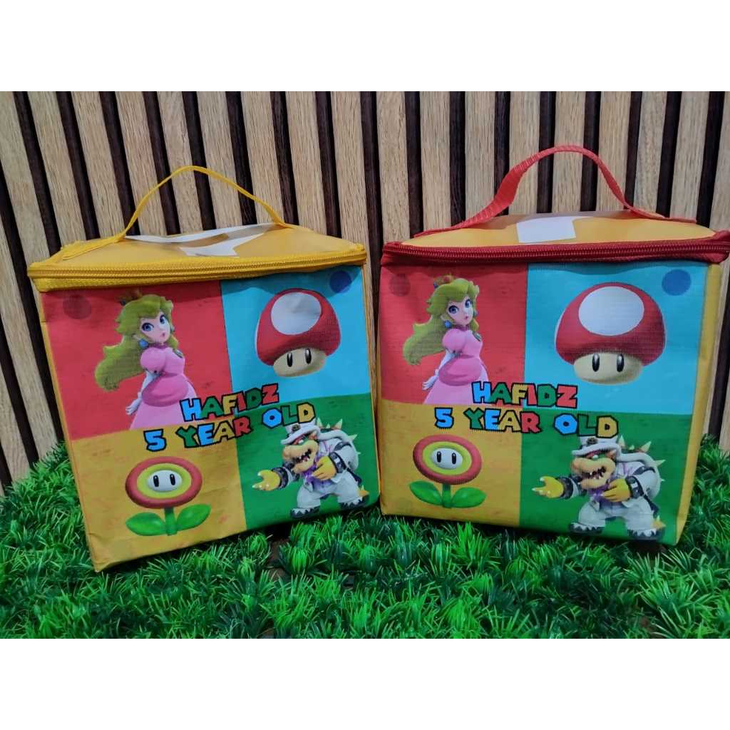 

TAS ULANGTAHUN KUBUS TEMA MARIO