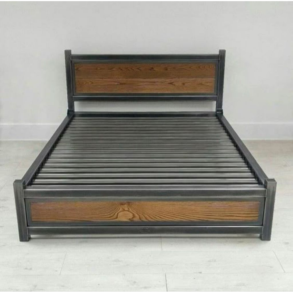 Dipan besi minimalis