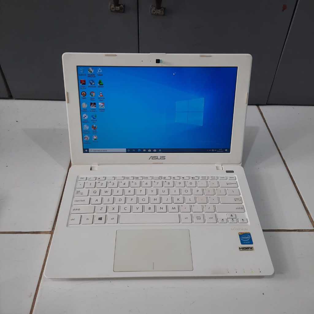 Notebook Asus X200MA Intel Celeron Window 10 / Laptop Asus