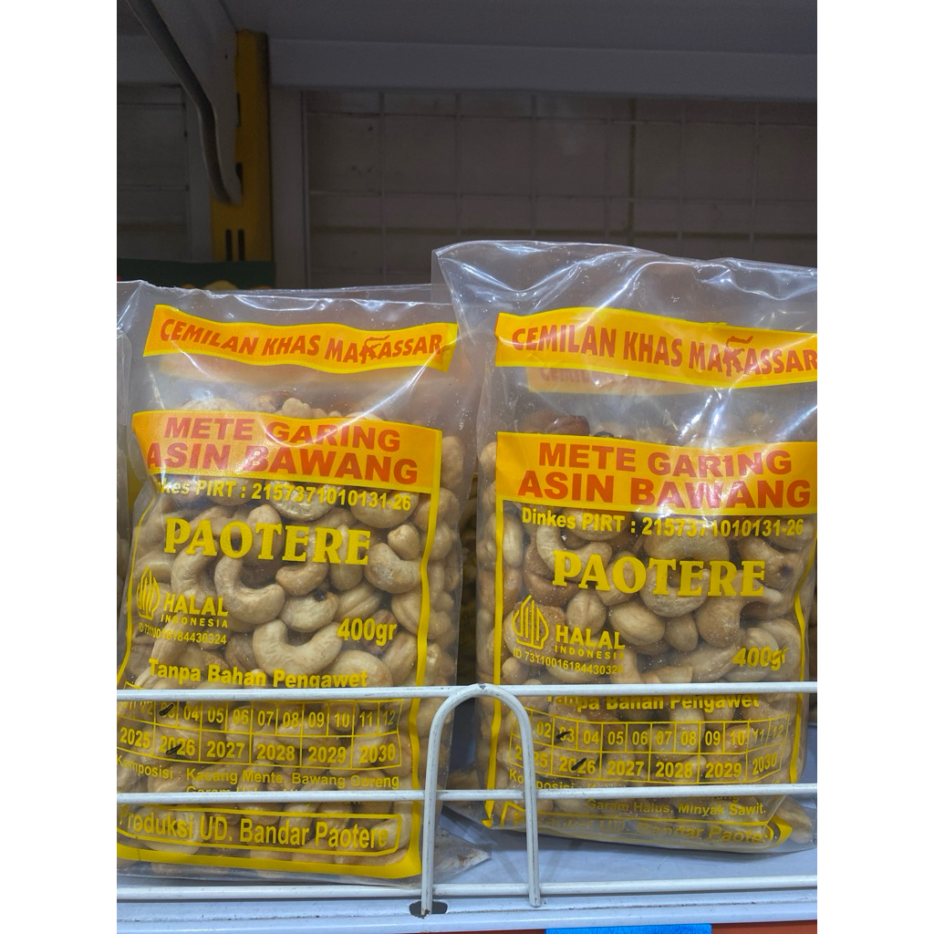 

Kacang Mete Asin Bawang