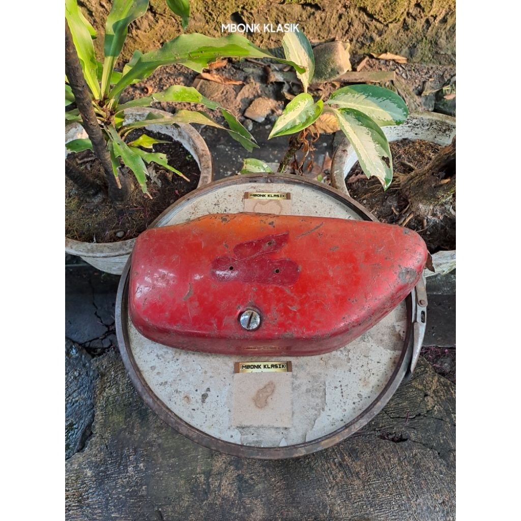 cover tepong honda s110 benly ORIGINAL tutup aki honda s110 benly box accu s110 benly tepong honda b
