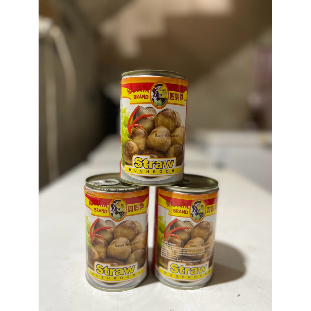 

STRAW MUSHOOM Jamur hitam dari brand mamaya