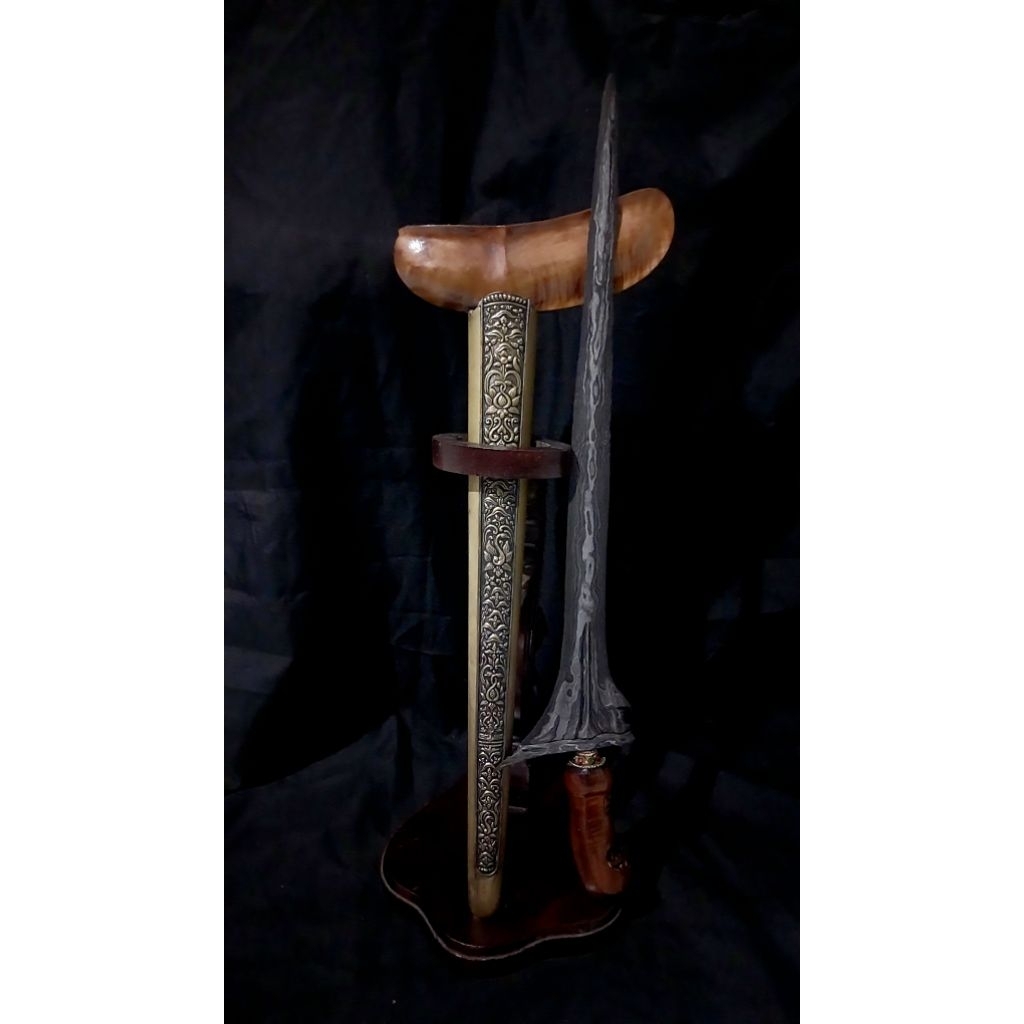 Keris jalak sinom sepuh