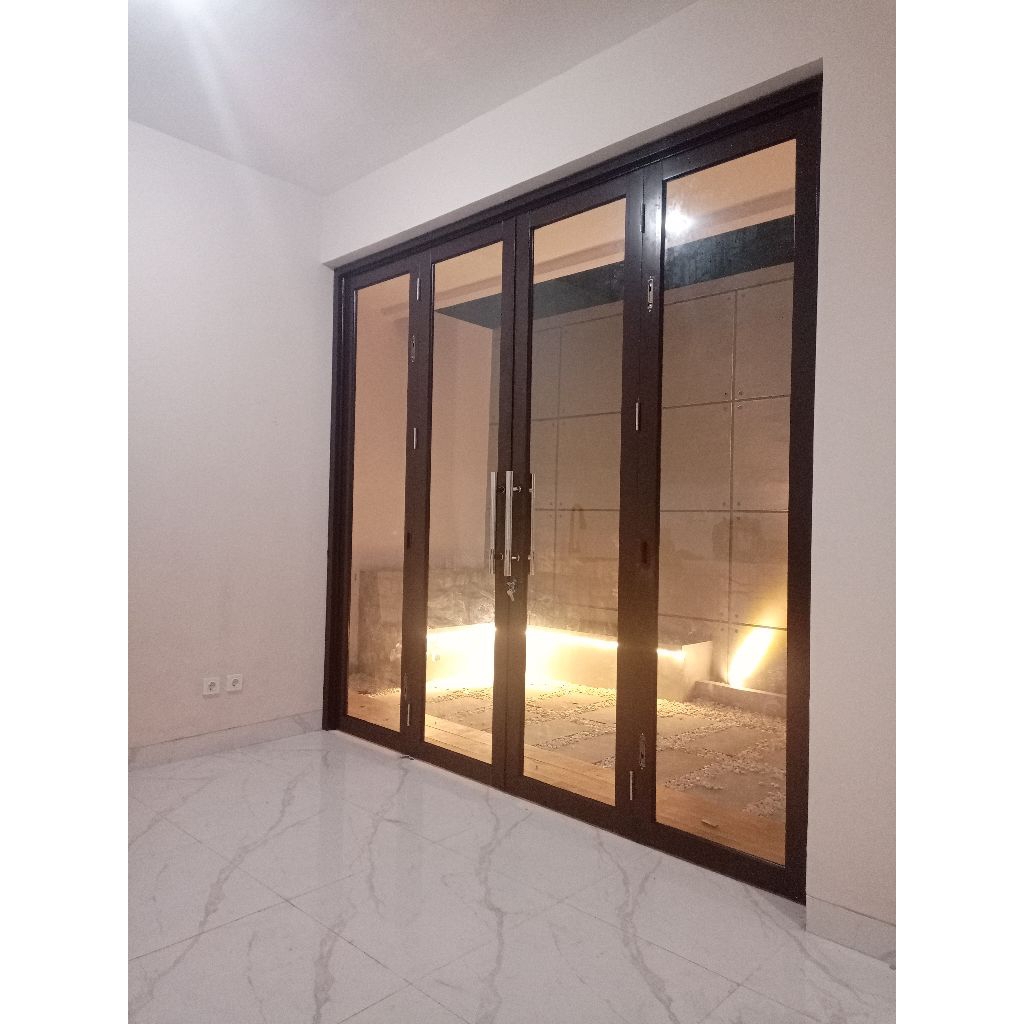 pintu lipat alumunium