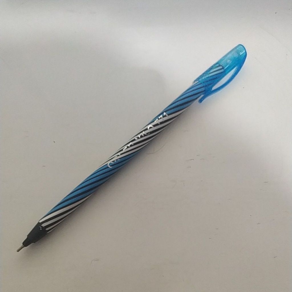 

Pulpen pena warna hitammmm