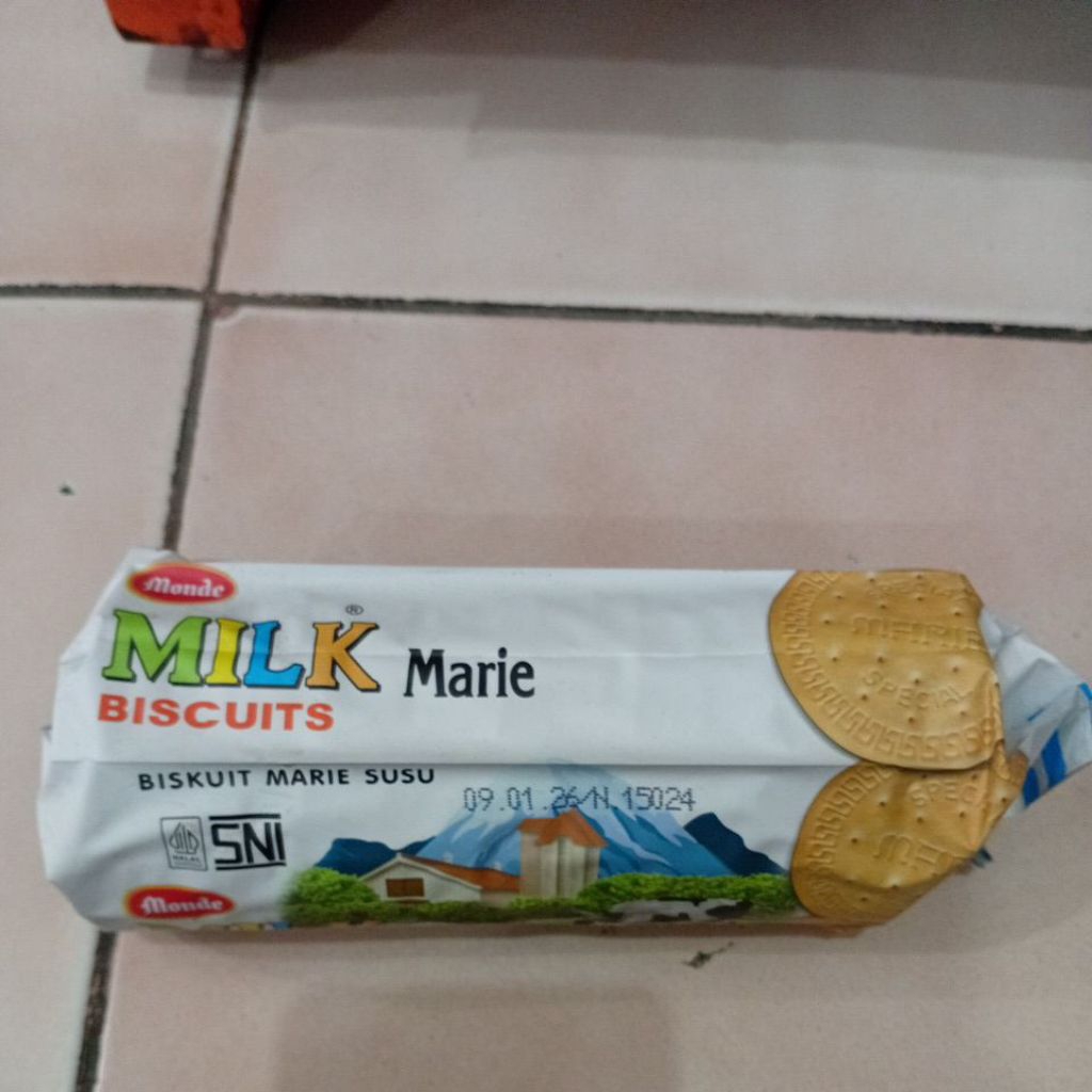 

Milk Biscuits Marie 225gr 1 Bungkus