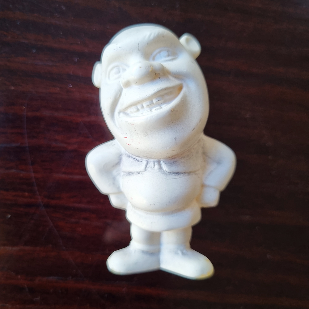 PRELOVED MAINAN ANAK PATUNG SHREK MUNGIL DAPAT DIWARNA