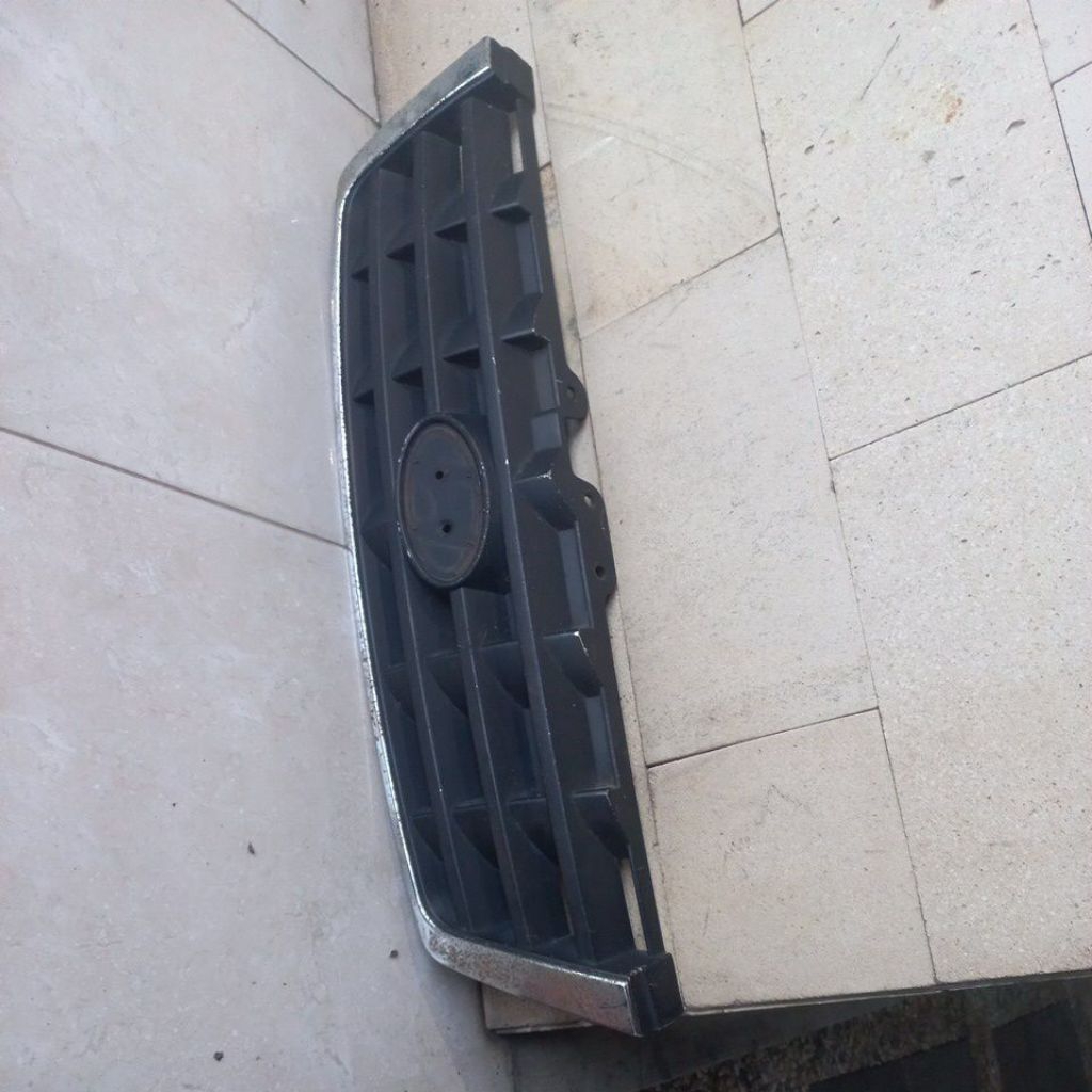 Grill Hyundai Accent Verna 2003 sd 2006 original