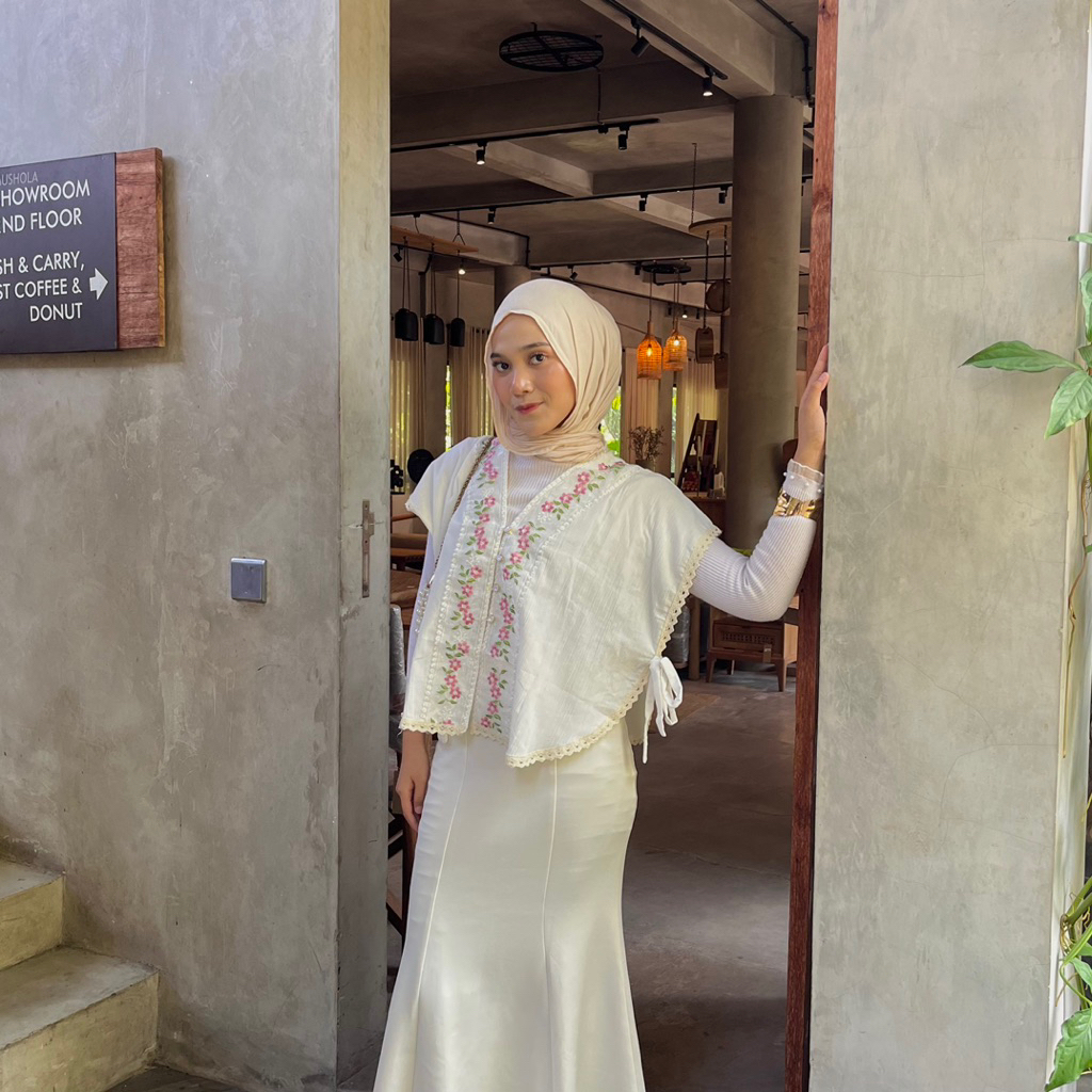 bilula- Ivana Vest | Vest renda | Rompi renda