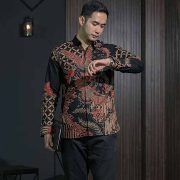 SADEWA Baju Batik Pria Modern slim fit lengan panjang Lapis puring modern