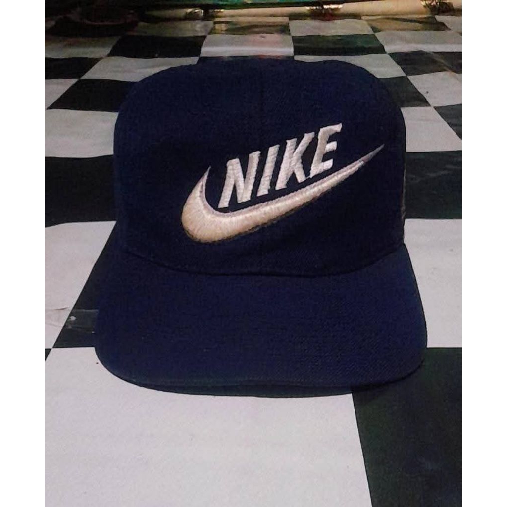 Topi Nike Vintage Original